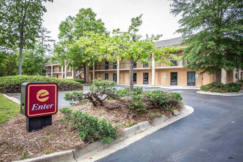 Clarion Inn & Suites Aiken South Luaran gambar