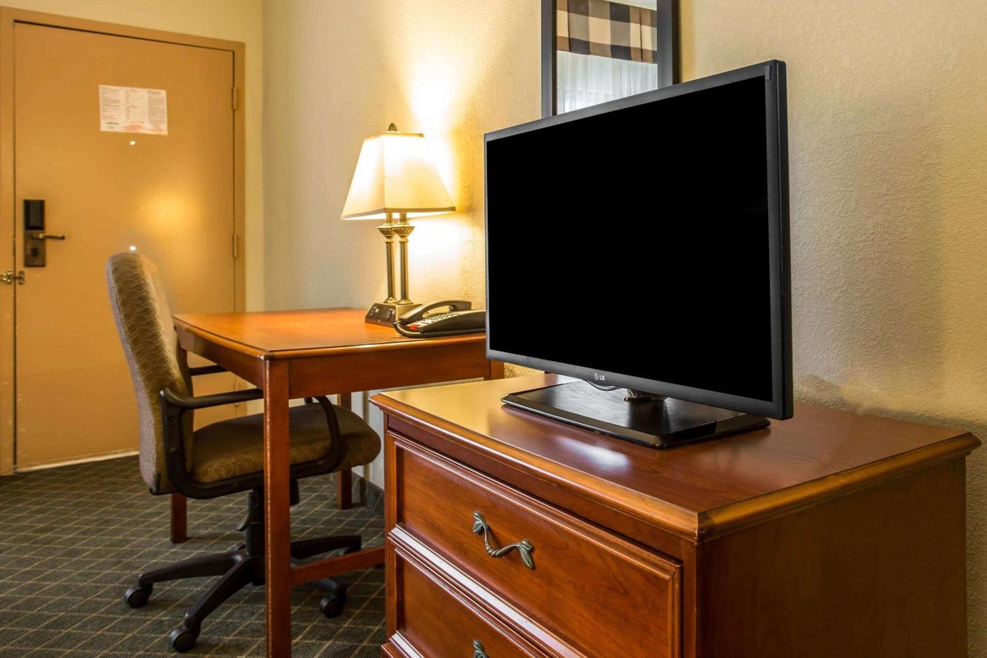 Clarion Inn & Suites Aiken South Luaran gambar