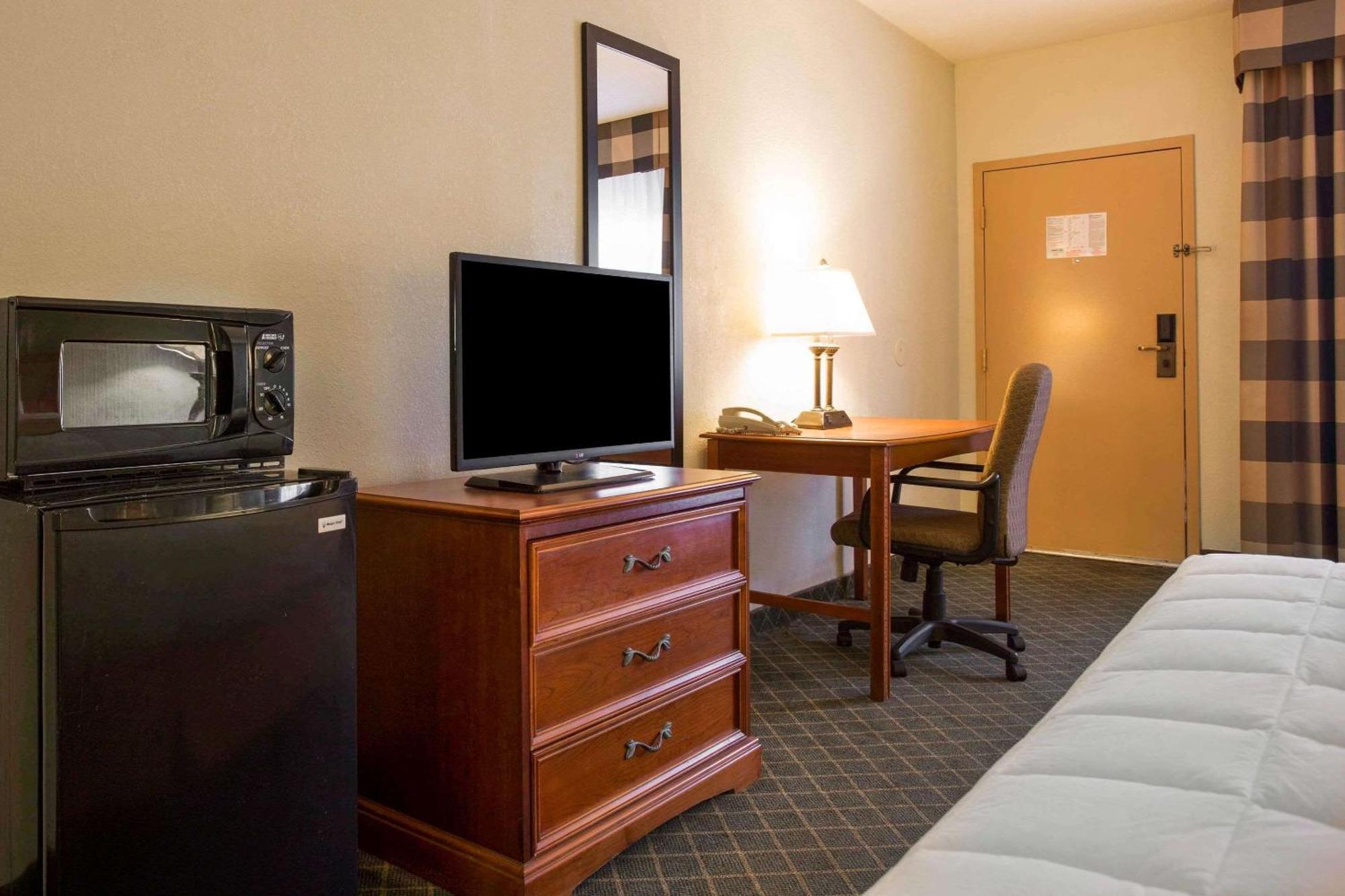 Clarion Inn & Suites Aiken South Luaran gambar